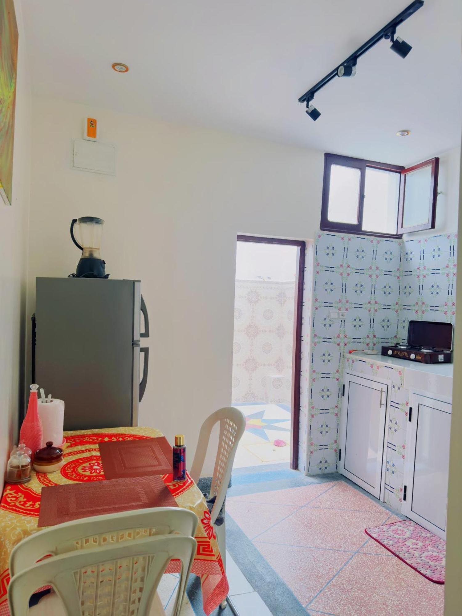 Quiet Central Home Near Beach - High Speed Wifi, Free Parking & Private Entry Agadir Exterior photo